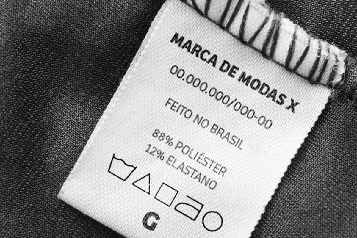 Como a Indústria da Moda Usa Impressoras de Etiquetas Térmicas para Marcação de Produtos